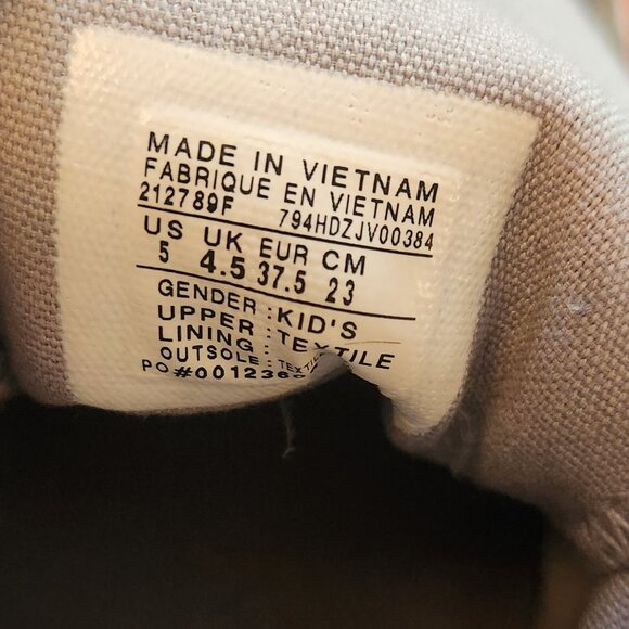 Kids' Unisex Converse All-Star High Tops - Picture 5 of 6